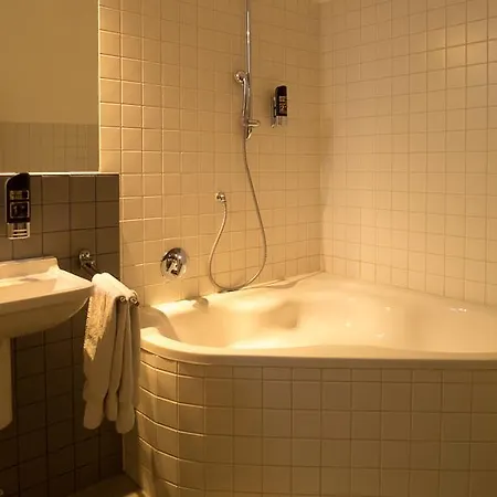 Monte Christo 3* Köln