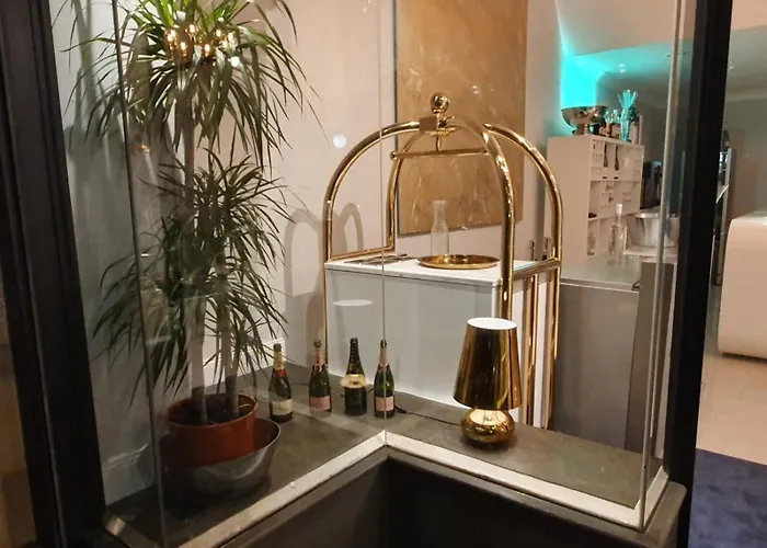 Hotel Monte Christo 3*