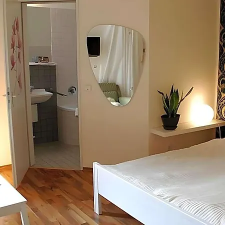 Monte Christo Hotel Keulen