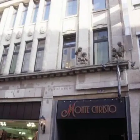 Hotel Monte Christo 3*