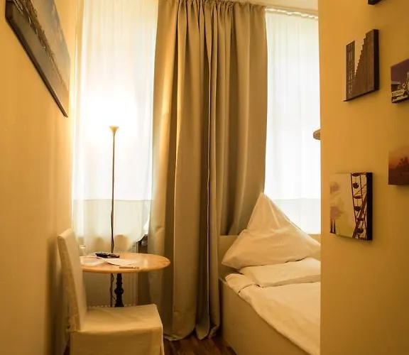 Hotel Monte Christo 3*